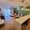 Modern Playacar Condo with Poolside Views & Nature - 普拉亚卡门