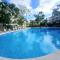 Modern Playacar Condo with Poolside Views & Nature - 普拉亚卡门