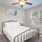 Hillside Cove - Plank Suite - North Camellia Acres