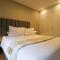 w* Monochromatic 2BR w Terrace in Miraflores - Lima