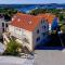Family friendly apartments with a swimming pool Milna, Brac - 22122