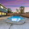 Newly Renovated Modern Oasis w Pool Mins to Strip - لاس فيغاس