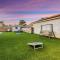 Newly Renovated Modern Oasis w Pool Mins to Strip - لاس فيغاس