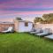 Newly Renovated Modern Oasis w Pool Mins to Strip - لاس فيغاس