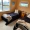 Foxton Beach Bach 5 Star Location 2 Min Walk To Beach New Furnishings BBQ - Foxton Beach