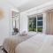Stylish Haven Luxury Interiors in Prime Location - 皇后镇