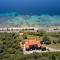 Beachfront villa with huge garden, 3br, Halkidiki