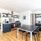 Stylish Chiswick Apartment with a Private Terrace - 伦敦