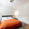 Stylish Chiswick Apartment with a Private Terrace - 伦敦
