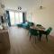 Modern 1BR Apart with Hill View & Parking - Plovdiv