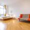 Near Danube & Millenium Tower - Massive Shared 4BR Apt - Bécs