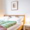 Near Danube & Millenium Tower - Massive Shared 4BR Apt - Bécs