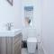 Modern Flat 1 in Harrogate - Sleeps 8 - Harrogate