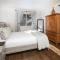 5025 Main Gore Place Condo