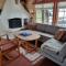 A Cozy, Rustic Retreat with Fireplace and Terrace in Beitostølen - بيتوستول