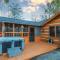 Real Log Cabin With Amazing Views, Hot Tub, Sauna, Games