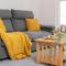 Bright~ Town Center~ 2 bed~Penzance