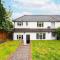 Large 4 Bed House Sleeps 8 Perfect for Leisure & Contractors - Warlingham