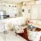 Sweet Life Condo