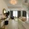 Cens Platinum Luxury Suites