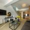 Cens Platinum Luxury Suites