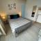 The Studio Apartment, Sleeps 4, Town Centre - 布兰普顿
