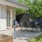 Lovely Apartment Right In The Center Of Marielyst - Bøtø By