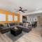 Stylish Getaway near City Center and Amphitheater