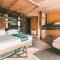 Noah Surf House Portugal