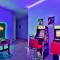 Modern Dallas Family Gem Pool Table, Arcade and More - دالاس