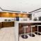 Best Western Plus Airdrie Gateway