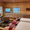 Beargrass Lodging & RV Resort - Hungry Horse