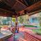 Mazzola Safari House & Backpacking