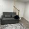 Entire detached home 4 bedrooms 3 bath free parking with deck - Waszyngton