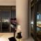 Upscale family friendly 4 bedroom on Private Beach with Amazing Views - 迪拜