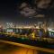 Upscale family friendly 4 bedroom on Private Beach with Amazing Views - Dubai
