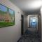 Rodeway Inn & Suites near Outlet Mall - Asheville