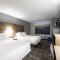 Rodeway Inn & Suites near Outlet Mall - Asheville