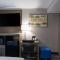 Rodeway Inn & Suites near Outlet Mall - Asheville
