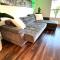 UPSCALE HOLLYWOOD RETREAT- King 1BD Pool-Jacuzzi-Rooftop - 伯班克