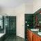 Federation Style 4 bedroom House with Ocean View