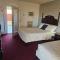 Knights Inn Fairview