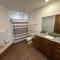 3BR Luxury Suite with Parking at The Grand Castle - 格兰维尔