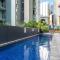 Modern on Mary - 1Bed 1Bath Study 1Car Views - CBD