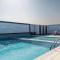 MQ Hotel Suites & SPA