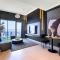 Urban Zen Sky Suite 1BR - Dubai Mall Access by Maxx Value homes - Dubaj