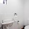 Terrace Heaven - Luxe Retreat in Fremantle