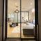 Collins Escape - 2 bedrooms with Collins St Balcony