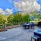 Charming family Chalet for 8 people, with private Hot Tub