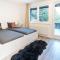 Modern designed, luxury mountain view Apartment